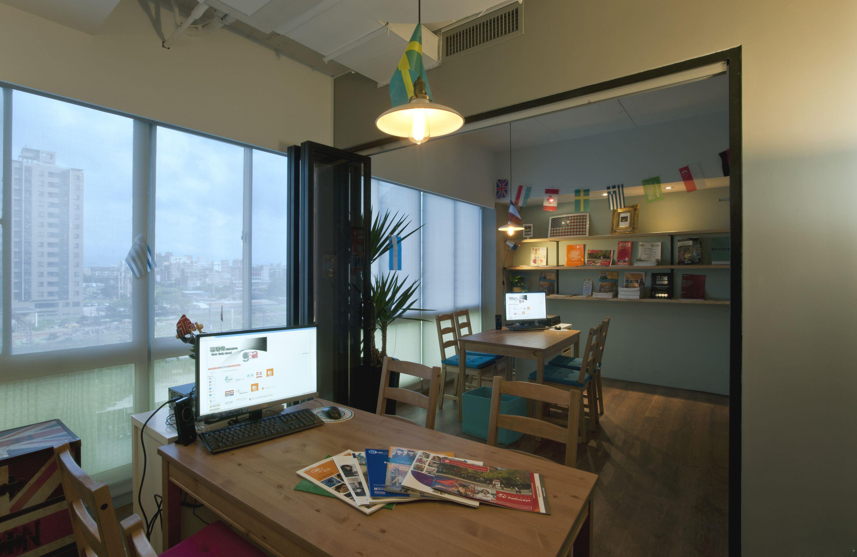 黃浦區(qū)觀景辦公室裝修設(shè)計-第3張圖片-上海古都建筑設(shè)計集團(tuán)