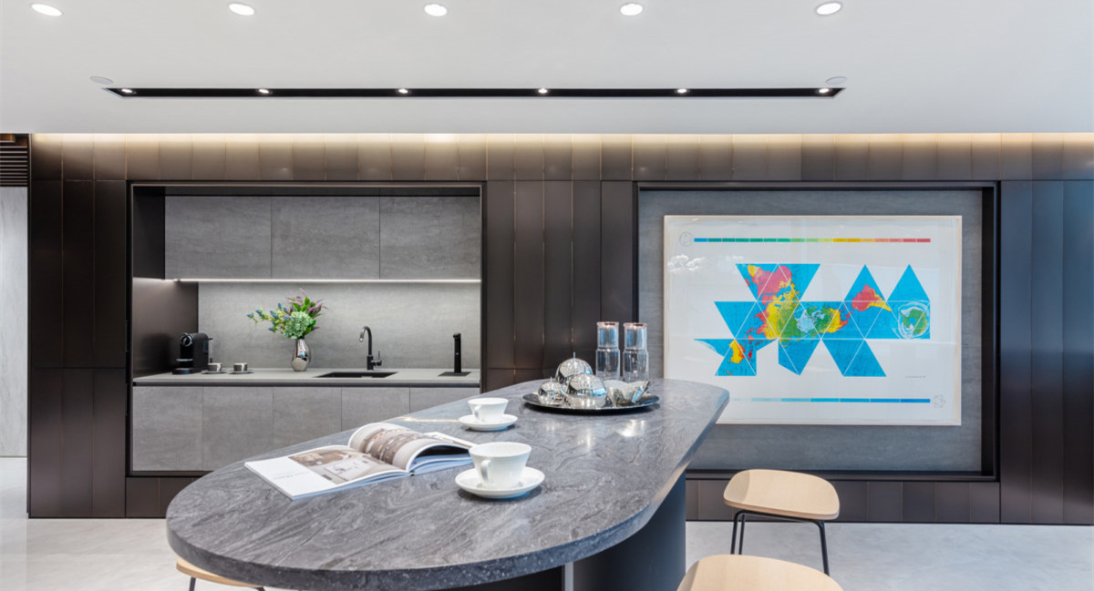 商務(wù)穩(wěn)重風(fēng)格辦公室裝修設(shè)計-第1張圖片-上海古都建筑設(shè)計集團(tuán)