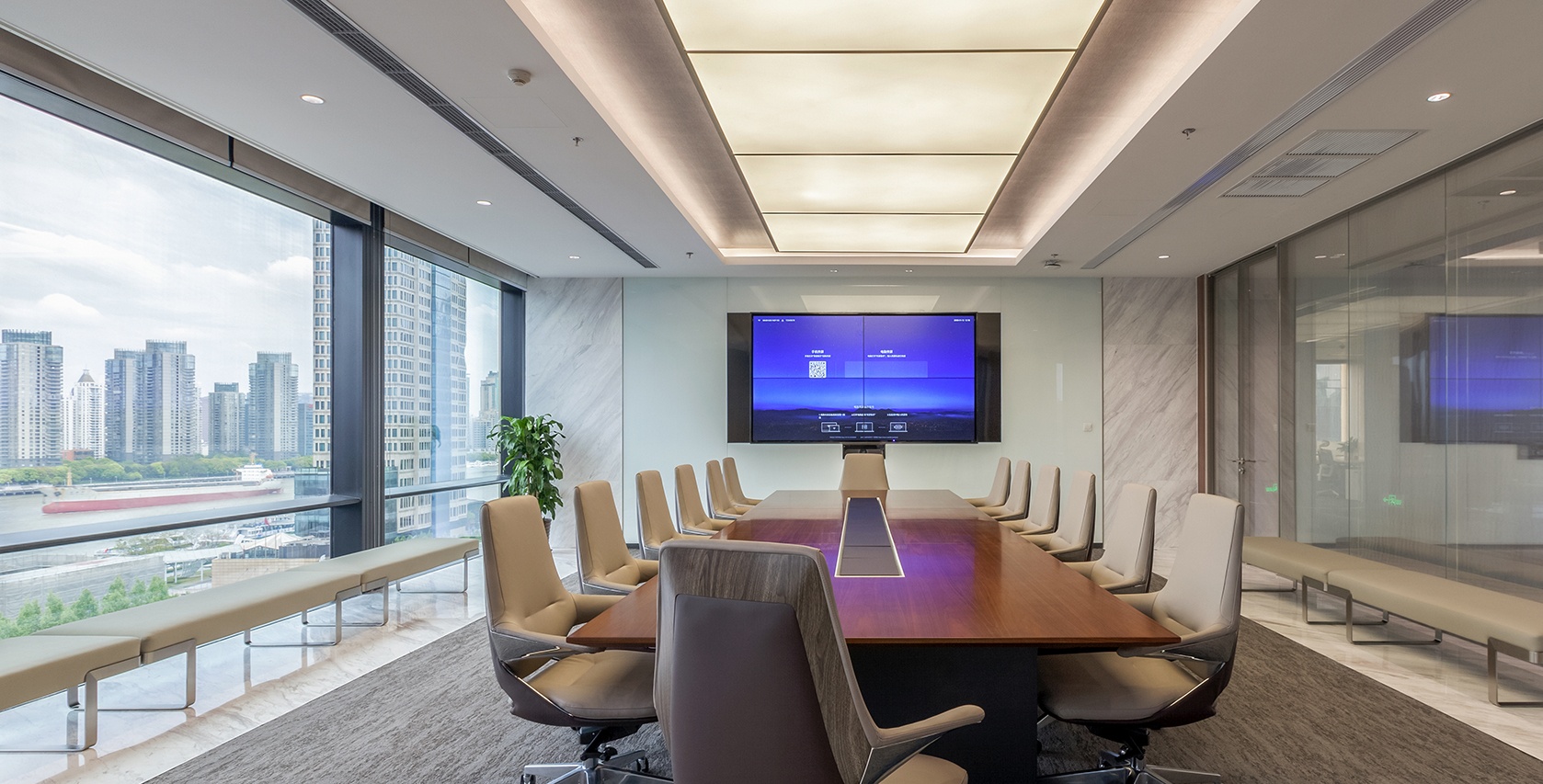 2100平金融機(jī)構(gòu)辦公室設(shè)計布局方案-辦公室裝修設(shè)計效果圖-第2張圖片-上海古都建筑設(shè)計集團(tuán)